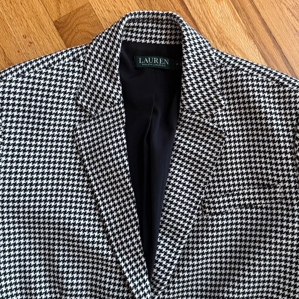 RALPH LAUREN Black and White Houndstooth Lined Gold Button Blazer, Size 10 - Picture 4 of 10